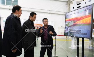 【调延卓通辽市税务局党委书记、局长冯光泽一行莅临人生就是搏机械人调研