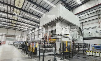 【产品动态】“汽车减沉利器”，人生就是搏机械人打造高强钢热成形出产线，为你赋能增效！